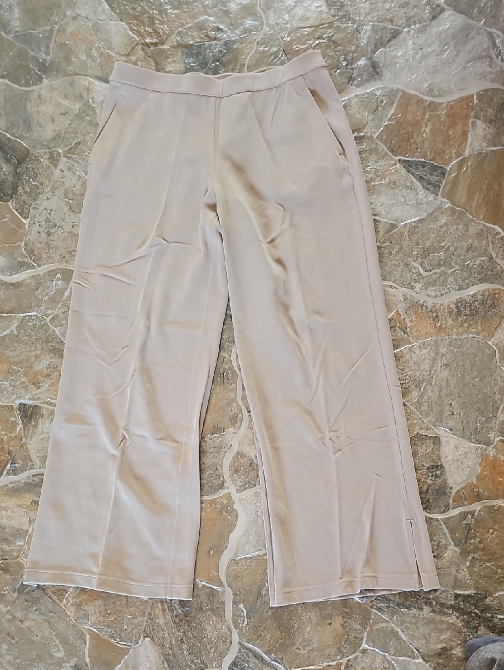 Lululemon Beige Wide-Leg Pull-On Pants
